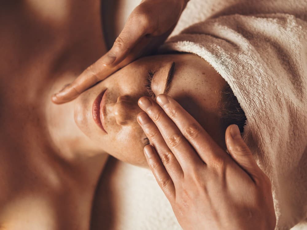 Somos tu centro de estética y peluquería en Ferrol